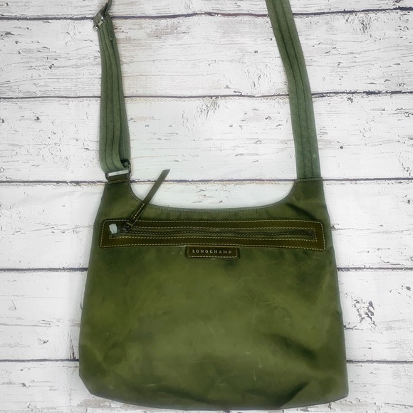 ❌SOLD❌ Longchamp Le Pliage Nylon Crossbody Olive Green - Picture 2 of 7